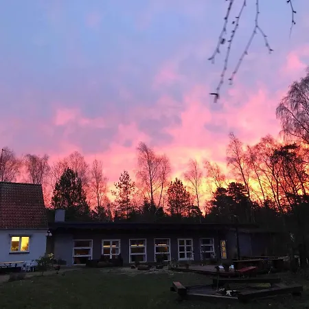 The Pinefarm Homestay Hojby